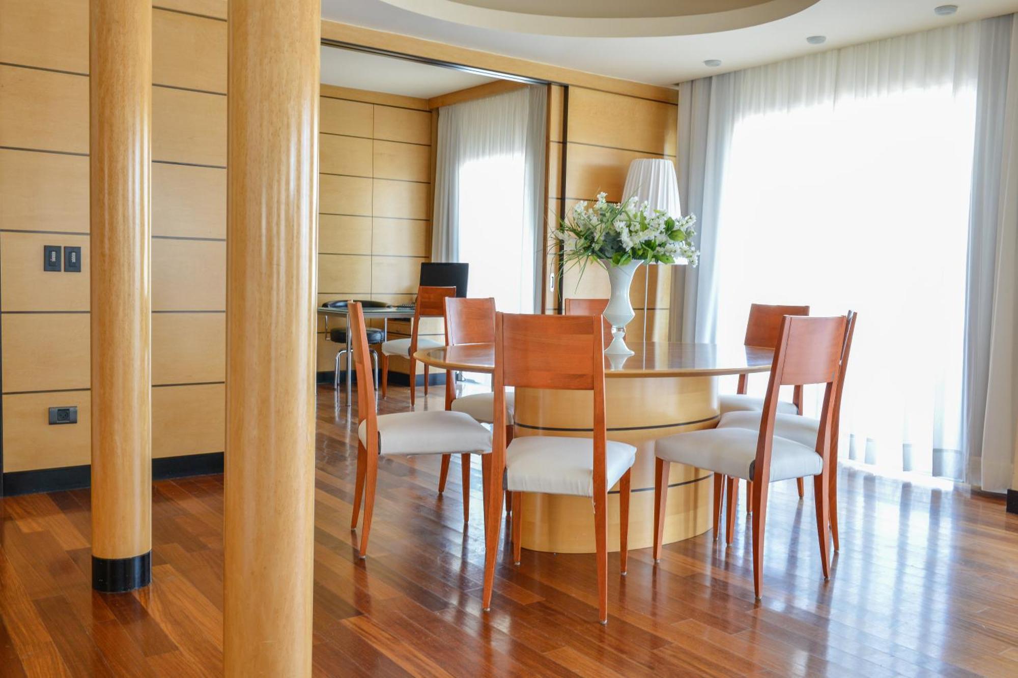 Club Hotel Eilat - All Suites Hotel Rum bild